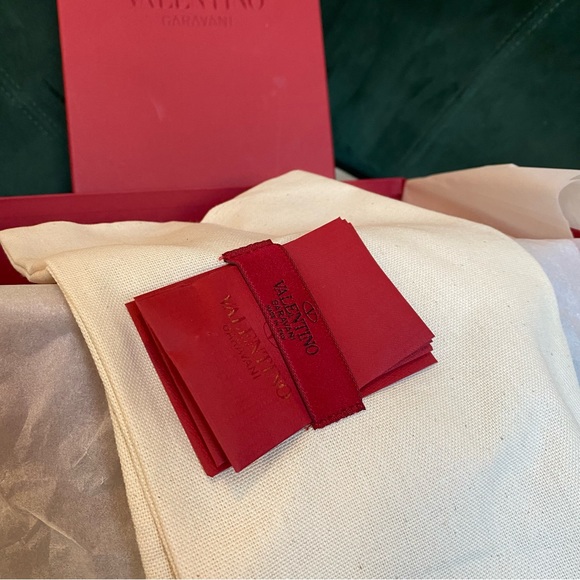 Authentic Valentino Rockstud 85 Pumps Blush in 38.5 - Picture 6 of 10